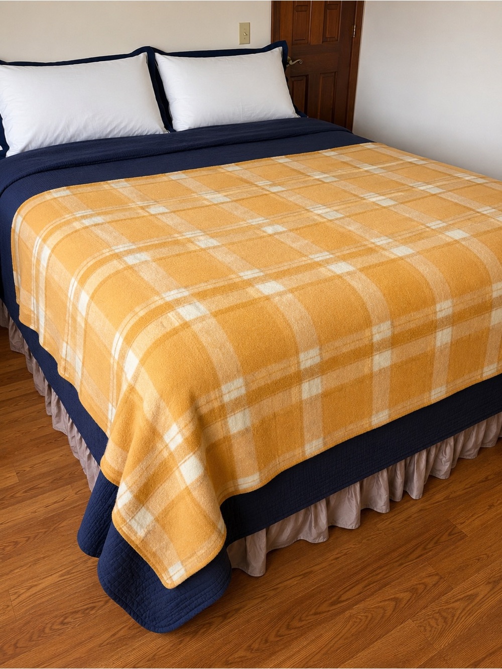 Invicta Australian Wool Plaid Throw Blanket Camel Cream Plaid Check 57x80 Queen